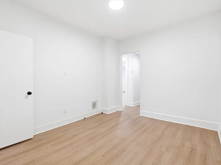 39 Winfield Ave #2 — Photo 13