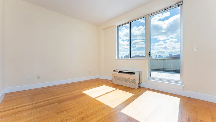 Rented by Nooklyn NYC LLC | media 7