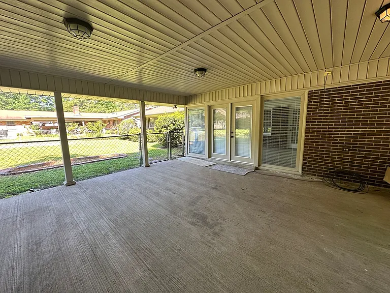 3906 Dalraida Pl — Photo 33