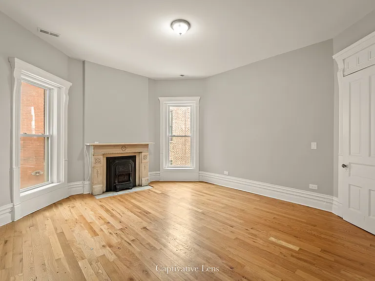 3316 S Calumet Ave #2 — Photo 12