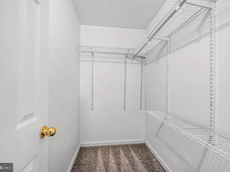 9743 Quiet Brook Ln — Photo 24