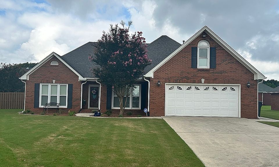 1st image of 2925 Ashville Dr SW