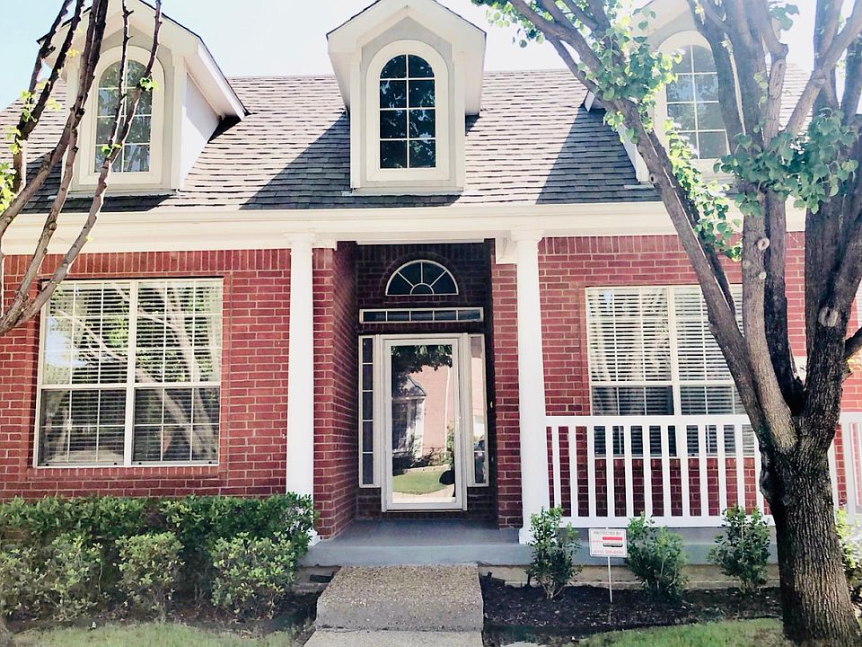 1st image of 8828 Crescent Ct