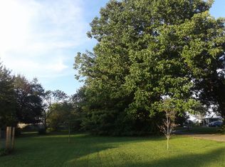 207 4th St, Corryton, TN 37721