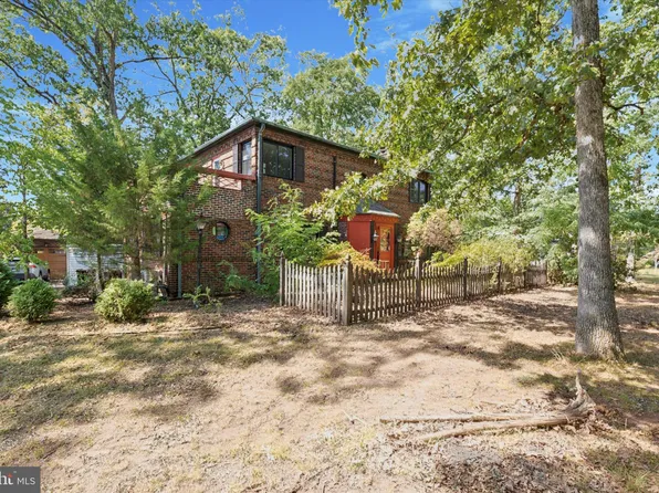 231 Bridge St, Collegeville, PA 19426