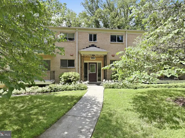 10636 Montrose Ave APT 2, Bethesda, MD 20814