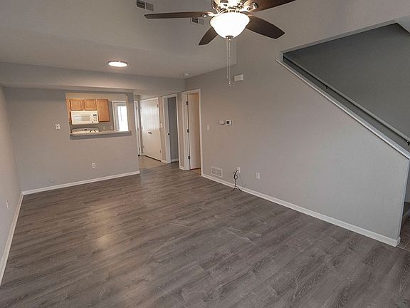 4th image of 5313-5315 Currituck Ln