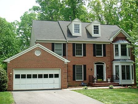 1st image of 8606 Oak Chase Cir