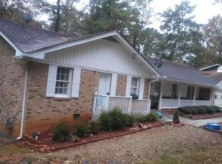 962 Rowland Rd, Stone Mountain, GA 30083