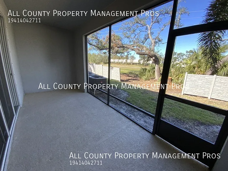 4464 Aqua Mirage St — Photo 13