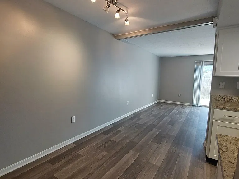 Dinning Area + Modern Lighting