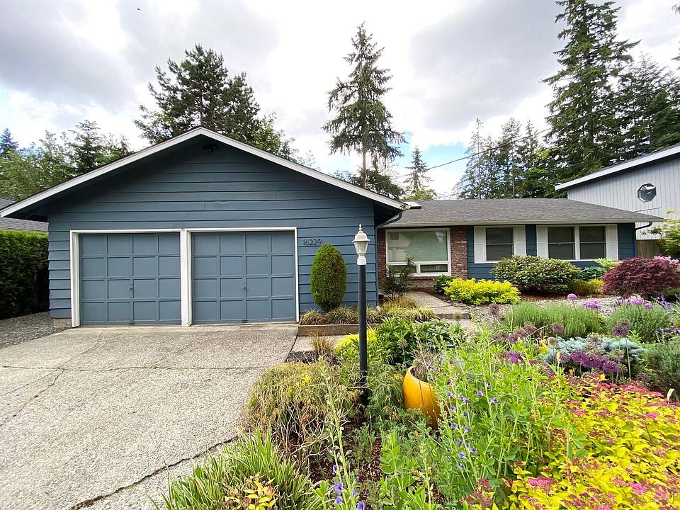 1st image of 16229 SE 31st St