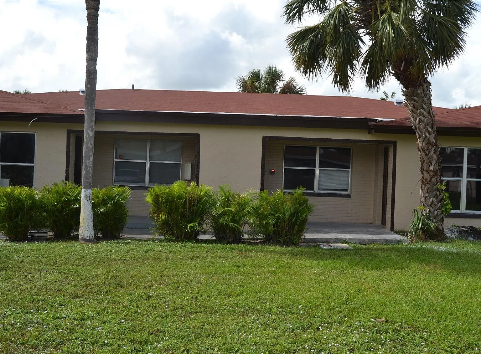 3 bed, 2.0 bath, 1250 sqft, $2,650 — Photo 4