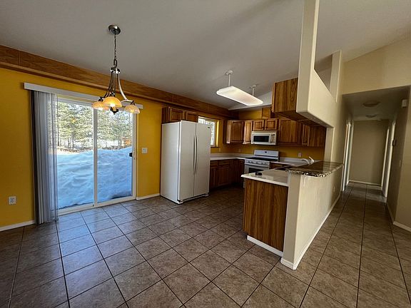 2nd image of 47192 Belmont Ct