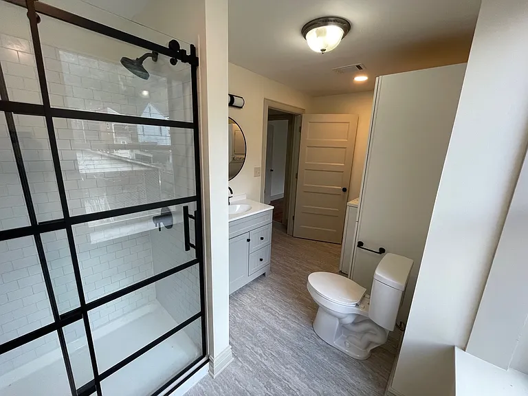 2310 Chapline St #2 — Photo 8