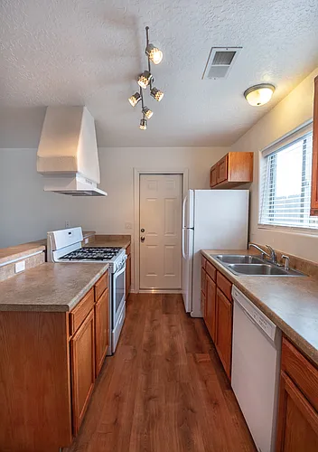 Quality, Contemporary 2 Bed 1 1/2 Bath Town Home in the North Valley Photo 1