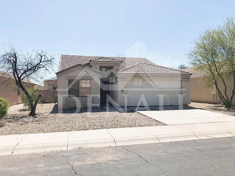 16023 W Williams St — Photo 2