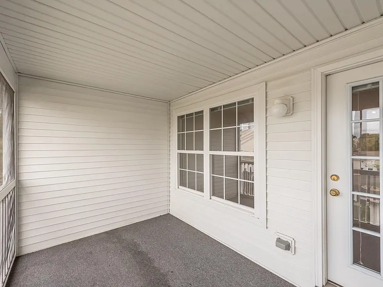 2800 S Knightsbridge Cir — Photo 21