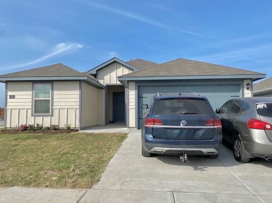 1st image of 703 Wind Cove Ln