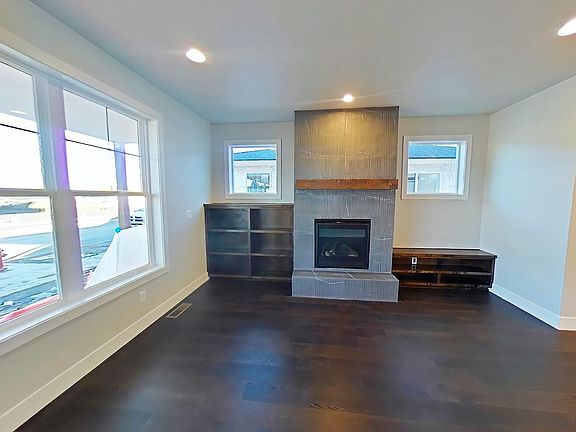 3rd image of 20477 Aberdeen Dr Lot 17