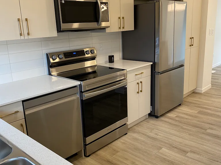 1530 Tamarack Blvd NW #127 — Photo 2