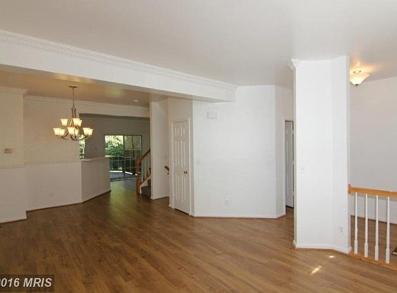 3rd image of 15553 Winding Creek Dr