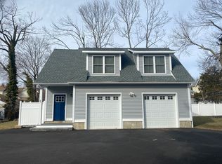 8 Svea Ave #C, Branford, CT 06405