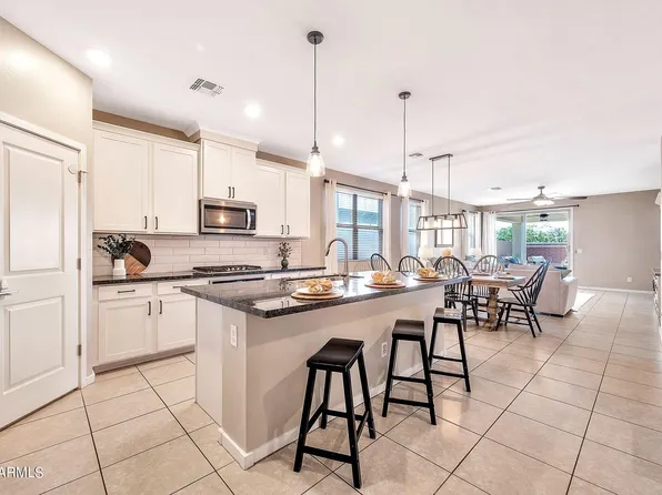 14171 W VALENTINE Street, Surprise, AZ 85379