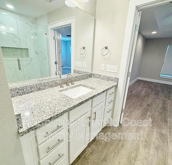 400 Mattie M Kelly Blvd #14 — Photo 56