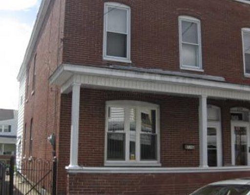 1st image of 226 S Morris St
