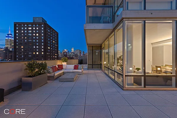 Sold by CORE | media 21