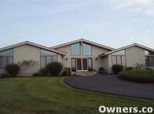 7 Rowlands Rd, Flemington, NJ 08822