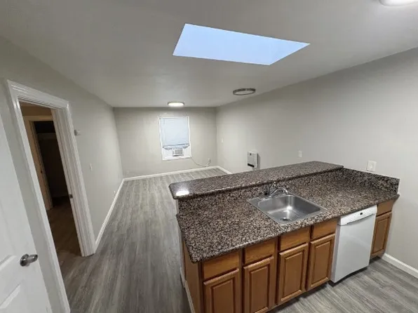 423 W 10th St #1, Pittsburg, CA 94565