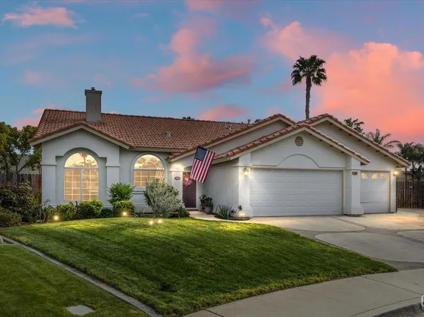 4502 Polo Jump Ct, Bakersfield, CA 93312