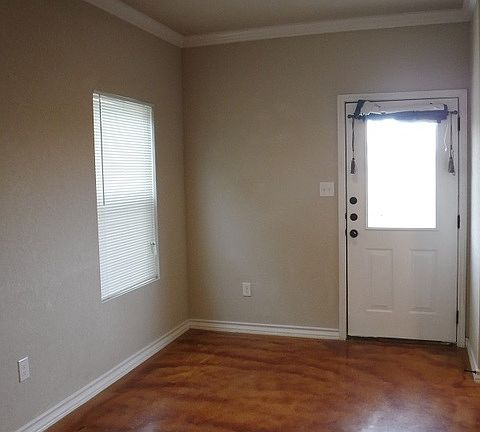 4th image of 6422 Attucks Ln