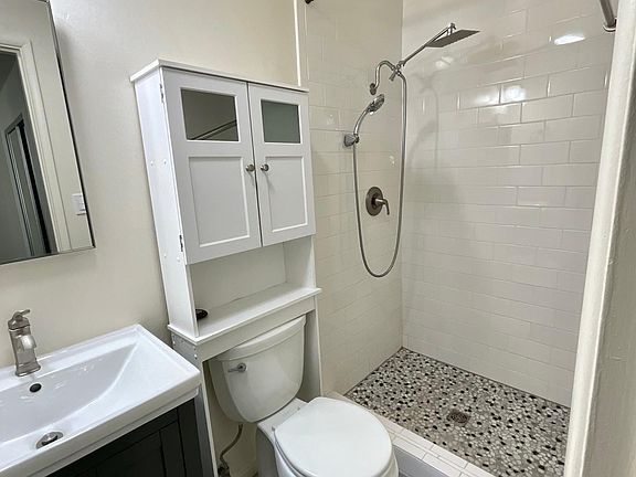 4th image of 8400 Zeta St