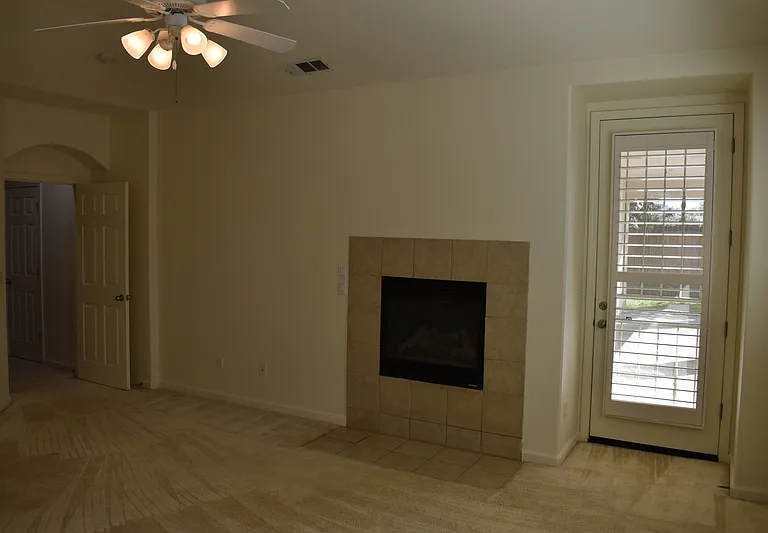2261 Pillsbury Rd — Photo 22