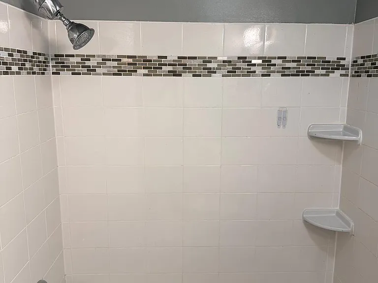 1942 Kennedy Dr #201 — Photo 17