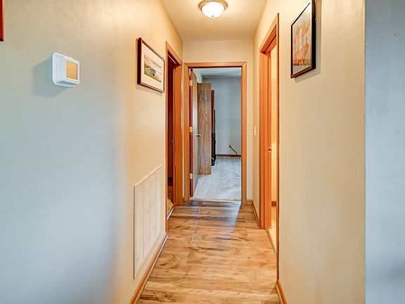 2nd image of 18 N Bartelt Ct Unit 4