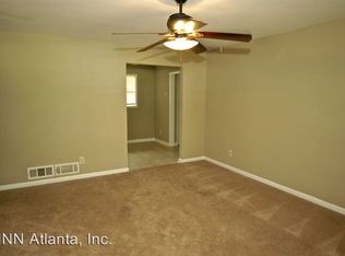 4053 Emerald Lake Dr, Decatur, GA 30035