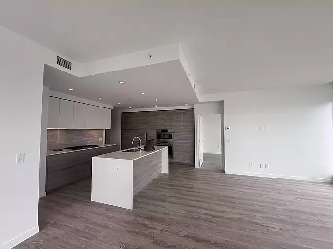 660 Quayside Dr #1A — Photo 3