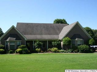7405 Ivywood Ln, Olive Branch, MS 38654