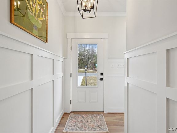 2nd image of 8437 Chimney Rock Dr