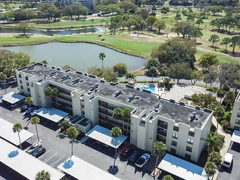 2615 Cove Cay Dr #205 — Photo 20
