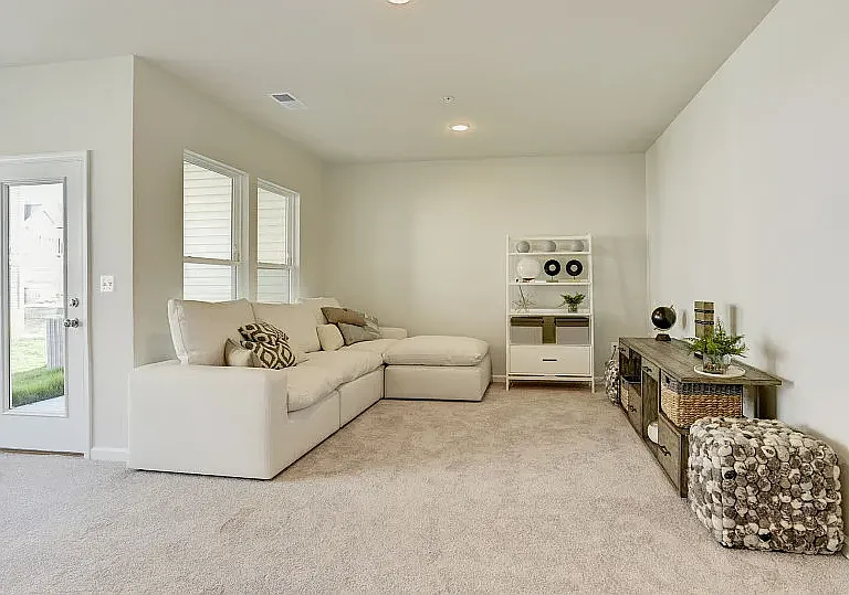 8308 Meadowood Dr — Photo 2