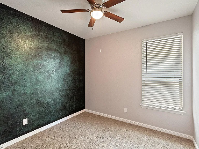 9124 Golden Hollow Ln — Photo 20