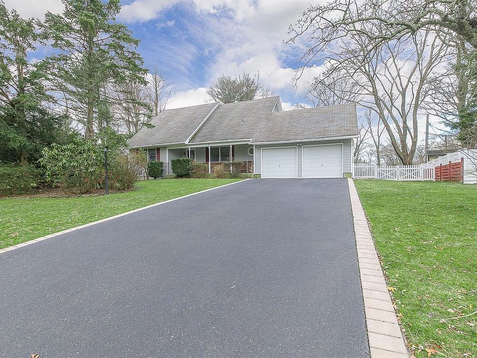 6 Charlemagne Drive, Nesconset, NY 11767 Zillow