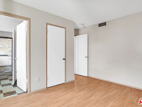 4th image of 13785 Gavina Avenue