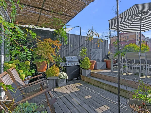 457 West 22nd Street image 36 of 45