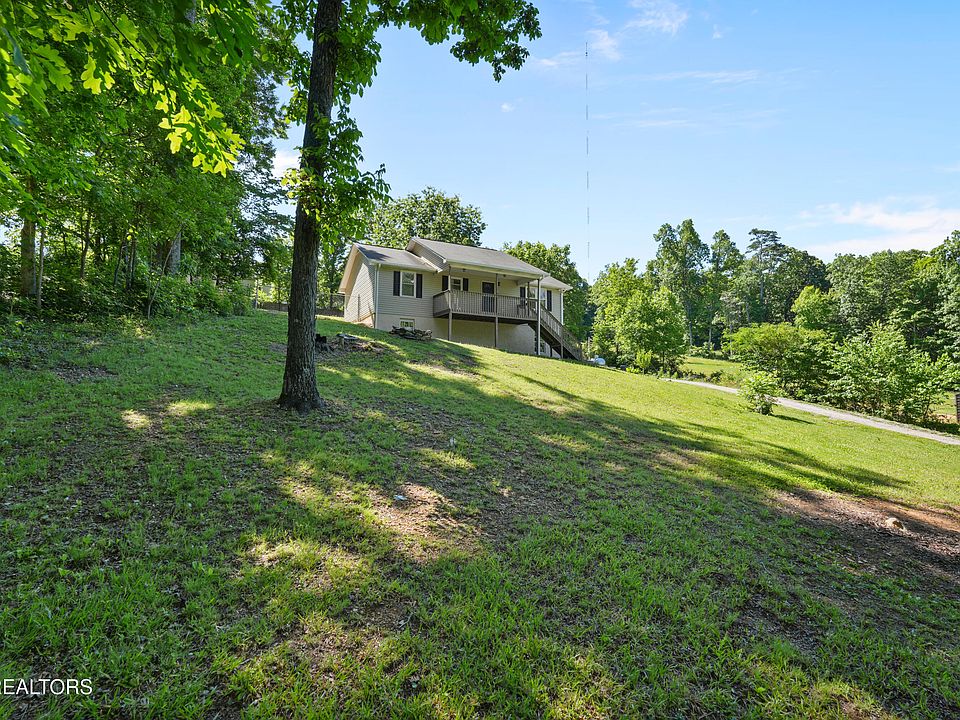 1st image of 6440 Zachary Rd